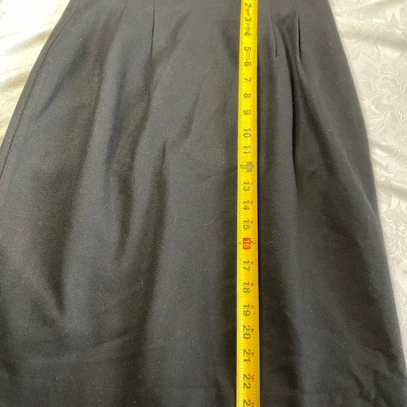 ILyse Hart LTD VNTG Black pleaded Lined 100% Wool Zipper Skirt Women Size 12 - Picture 6 of 8